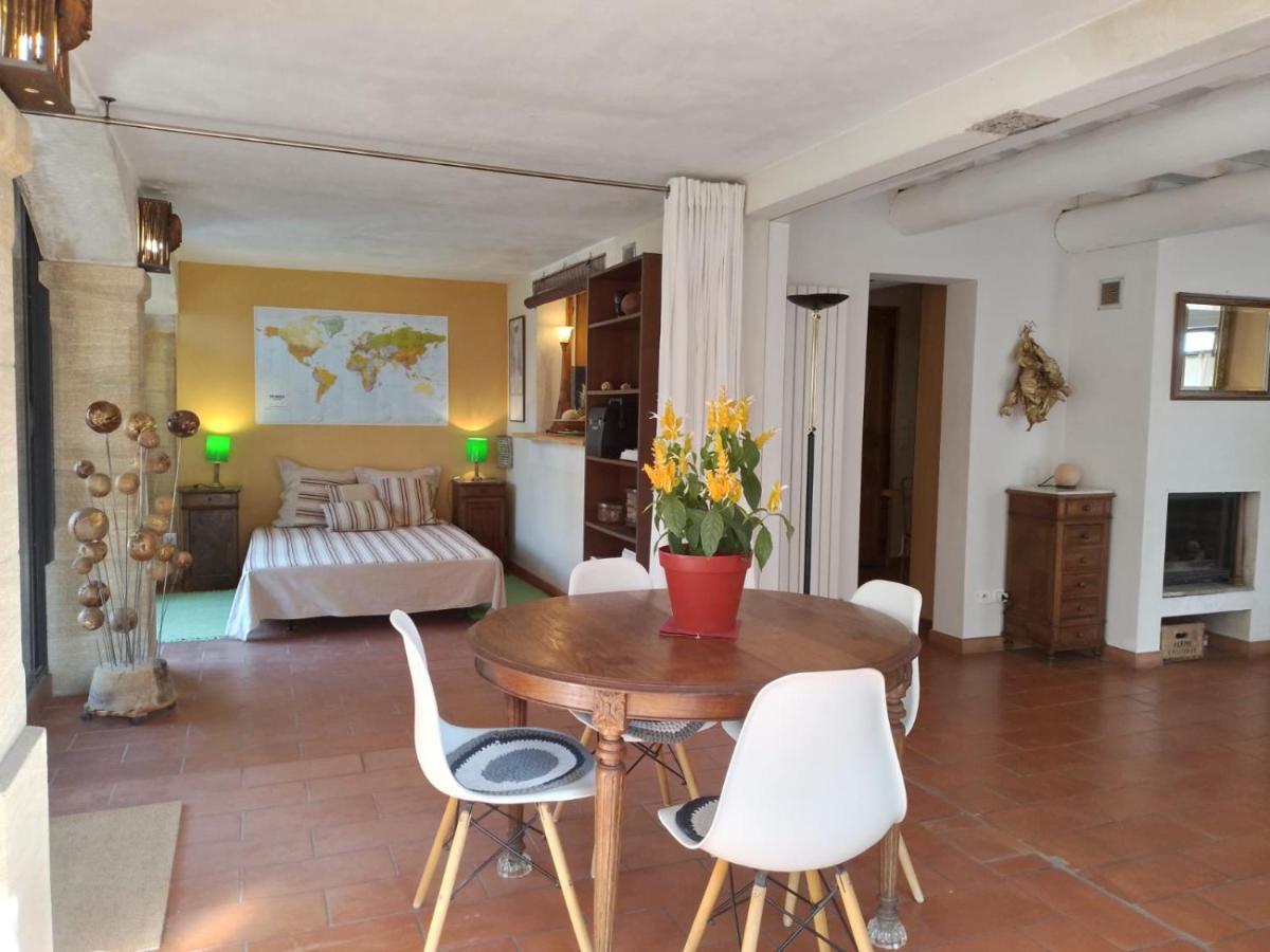 Charming Stone Villa With Pool & Garden Montaren-et-Saint-Médiers Zewnętrze zdjęcie